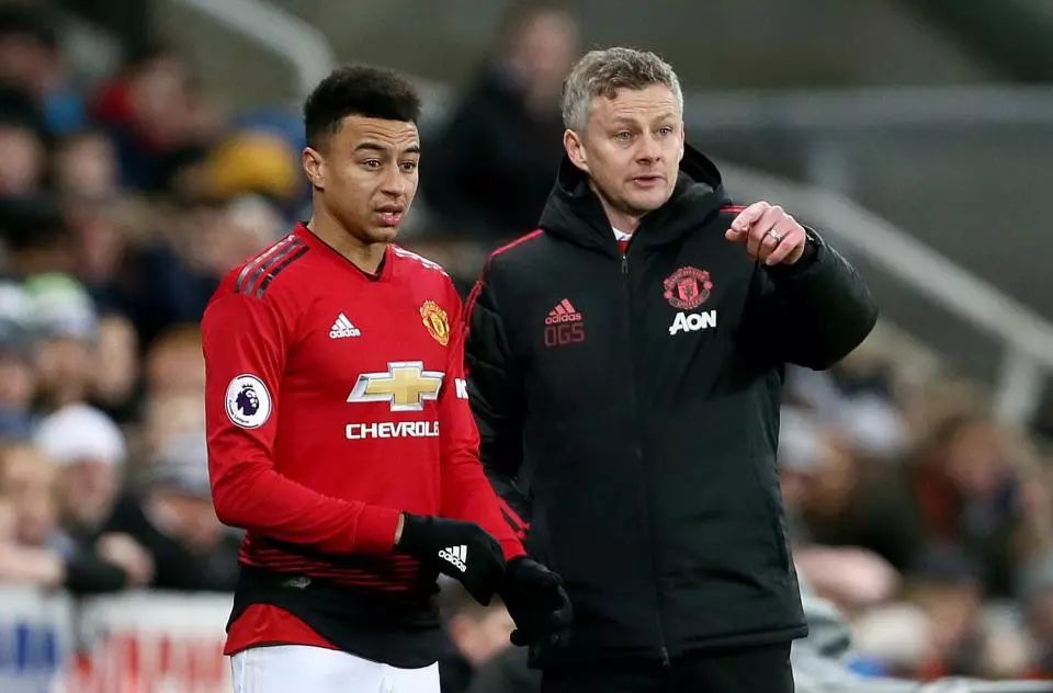 错综复杂的 错综复杂的